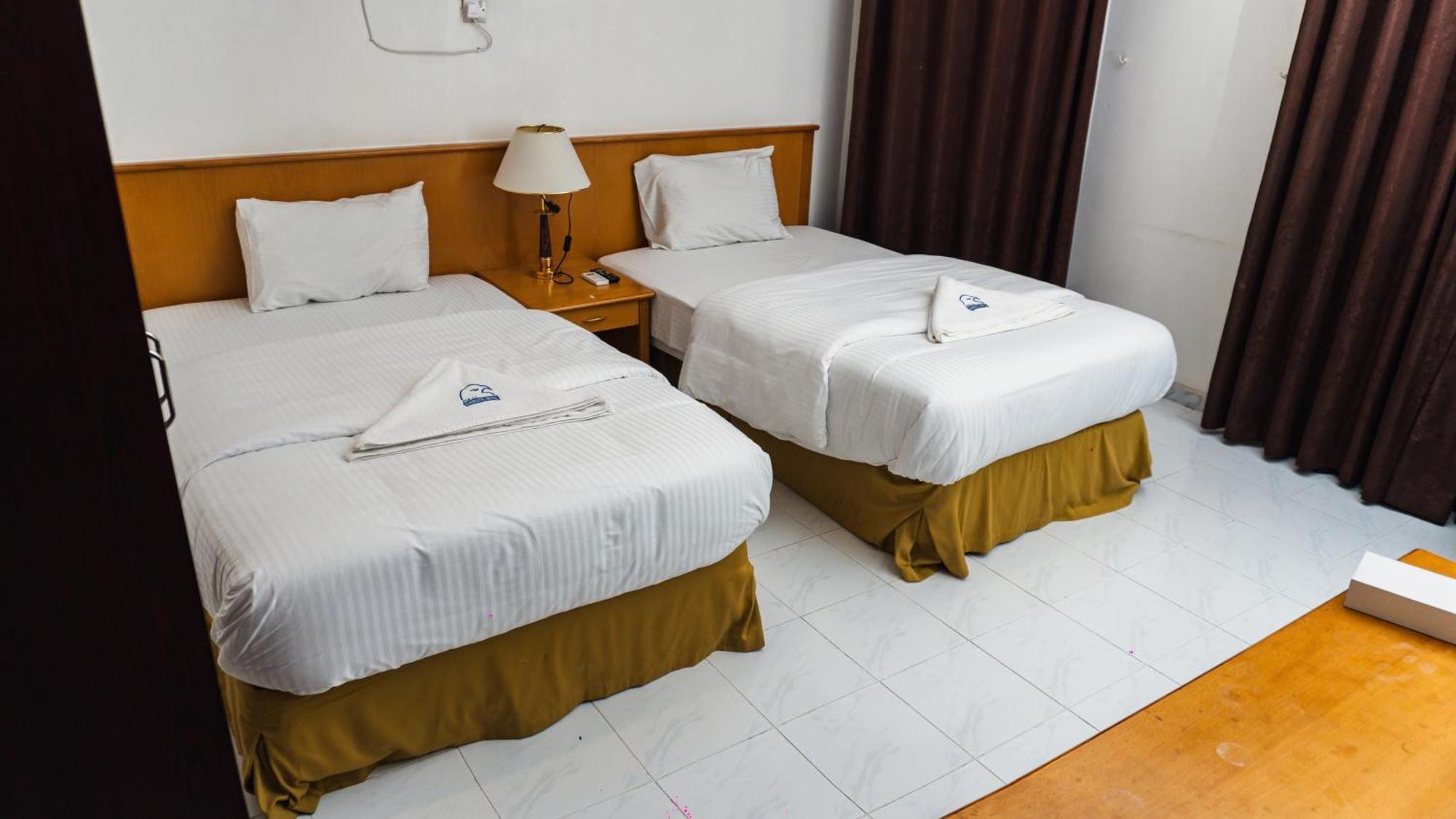 Pan Emirates Hotel Apartments Шарджа Экстерьер фото